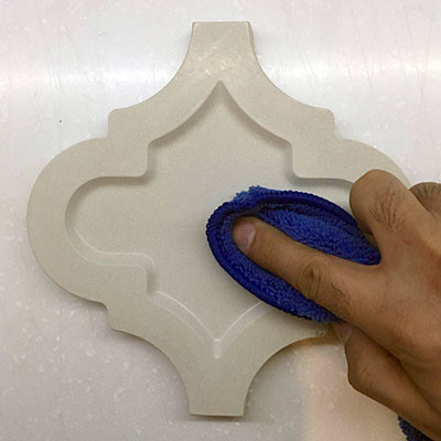 مانی استون